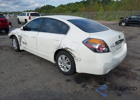 2011 Nissan Altima 2.5 S z USA, uszkodzony, nr VIN 1N4AL2AP6BN446460